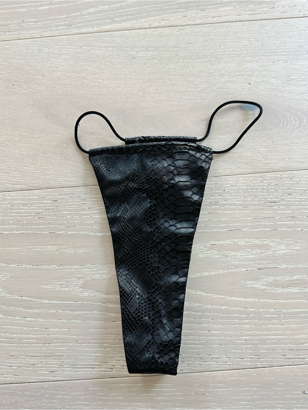 Basicbxxch black snake print micro thong bikini bottom sz Large
